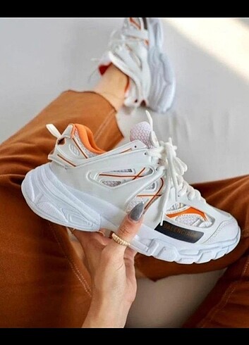 Balenciaga BALENCİAGA