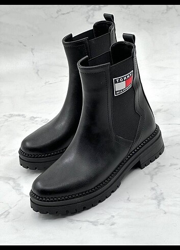 Tommy Hilfiger Tommy Hilfiger 