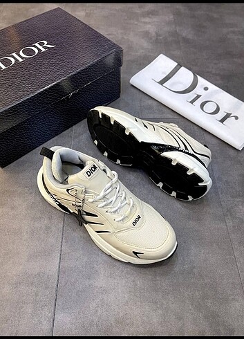 Dior Chistian Dior 