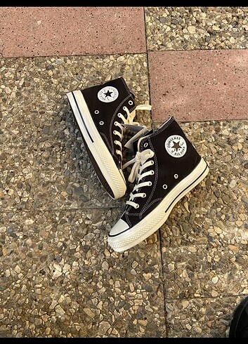Converse Converse