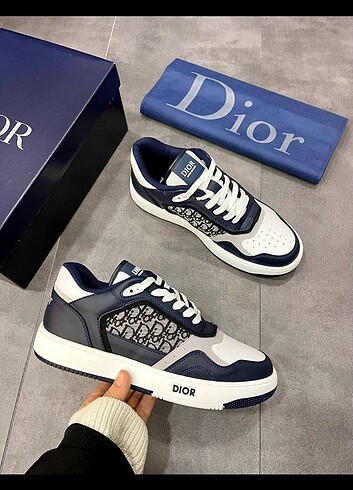 44 Beden Dior Erkek