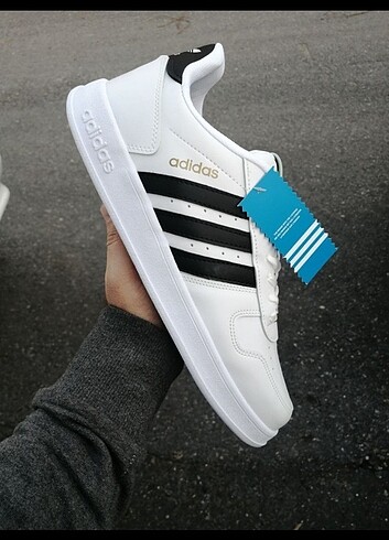 Adidas Adidas