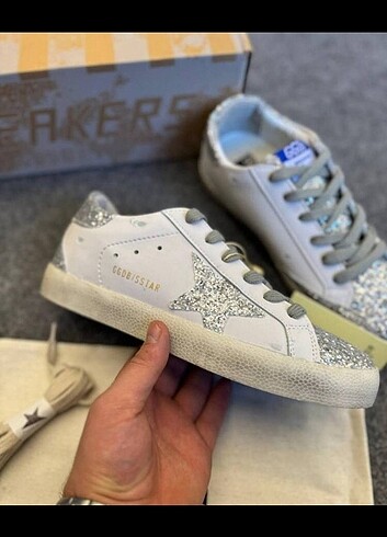 GOLDEN GOOSE DELUXE