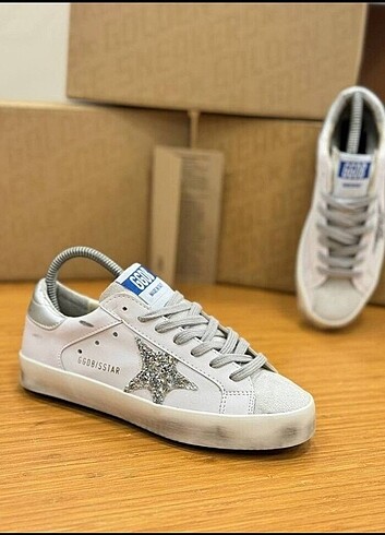 Golden Goose Deluxe GOLDEN GOOSE DELUXE