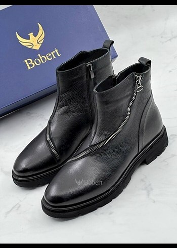 Diğer Bobert Siyah Parlak Klasik Erkek Ayakkabi
