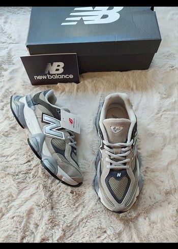 New Balance 9060 Retro Sehir Sneaker