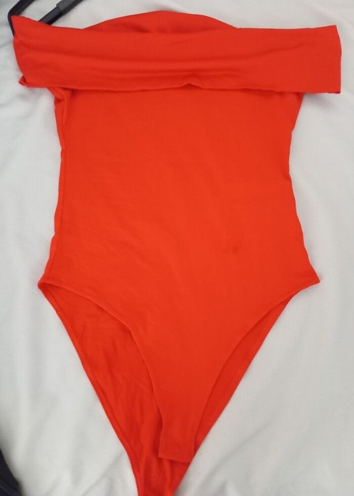 Kadın Madonna yaka kırmızı bluz - Görsel 4