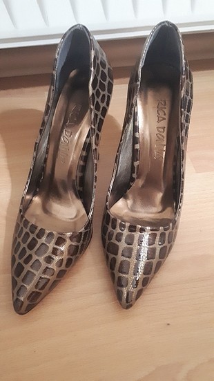 sıfır stiletto