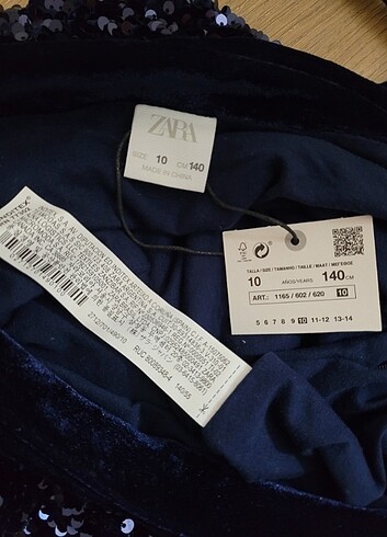 10 Yaş Beden lacivert Renk Etiketli Zara Pullu Balon Etek 10 yaş