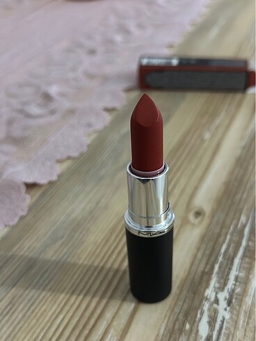 Mac ruj 602 Chılı