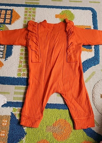 Diğer Düğmeli turuncu Kız Bebek Tulum 50 cm