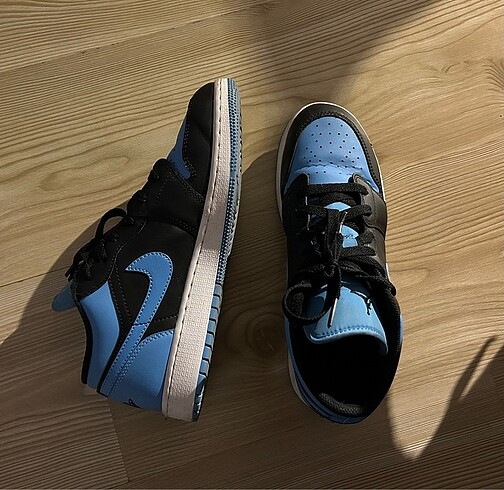 Nike Nike Air Jordan 1 Low GS