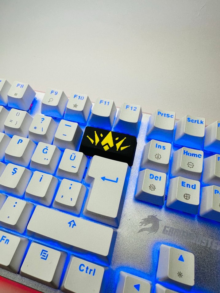 Beyaz Işıklı Gaming Klavye - Görsel 2