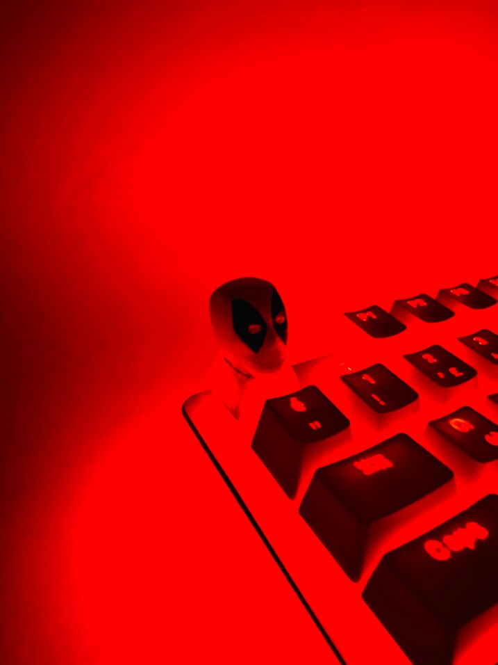 Deadpool Keycaps Renkli Kırmızı Oyun Klavyesi tuşu - Görsel 4