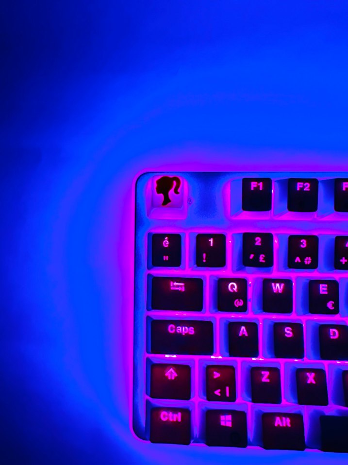 Barbie Keycaps Pembe Renkli Oyun Klavyesi tuşu - Görsel 4