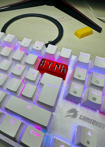 Türk Keycaps Kırmızı Aydınlatmalı Gaming Klavye tuşu - Görsel 2