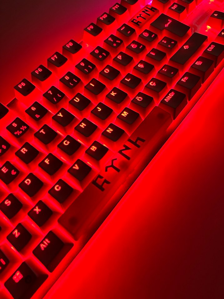 Türk Keycaps Kırmızı Renkli Işıklı Klavye tuşu - Görsel 2
