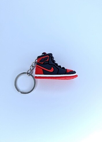 Kırmızı Nike Ayakkabı Anahtarlık 