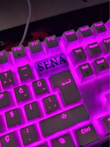 Özel nickname ve siyah joystick
