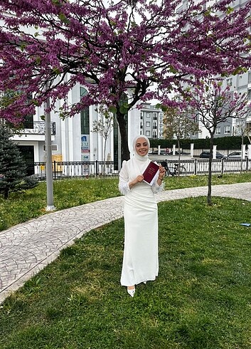 Nikah elbisesi
