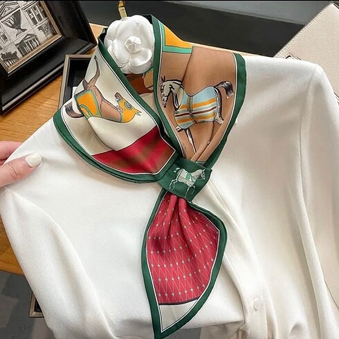 Hermes desen fular