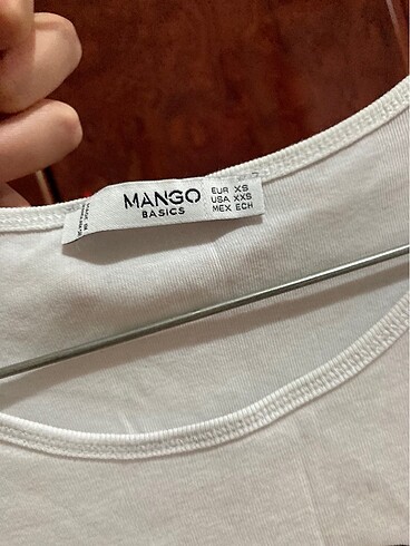 xs Beden Mango tişört