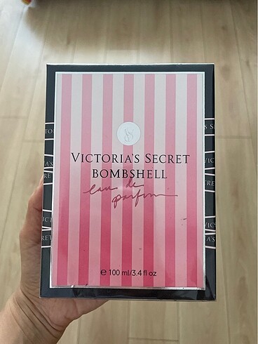 Beden Victoria Bombshell