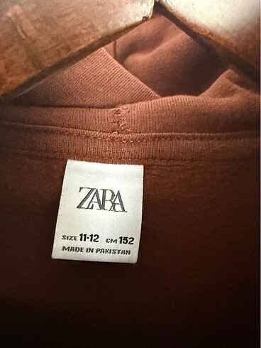 Zara ZARA CROP SWEAT 11-12 YAŞ