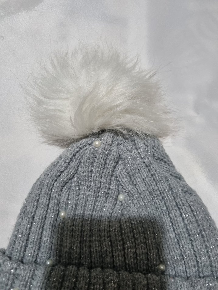 Gri Örgü kız çocuk Bere Beyaz Ponponlu - Görsel 4