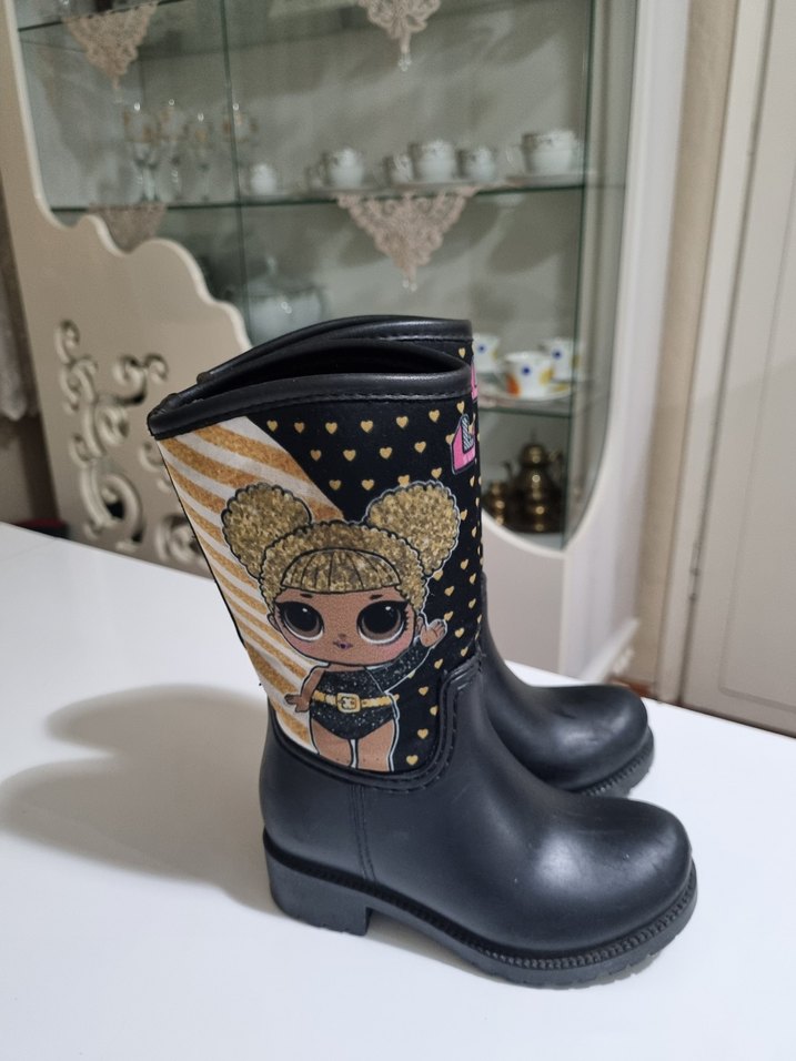 Yağmur çizmesi - Görsel 3