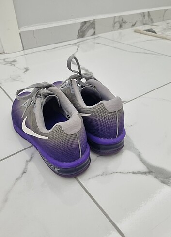 Nike Spor Ayakkabi - Görsel 5