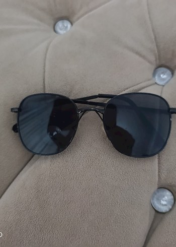 siyah Minimalist Kadın Güneş Gözlüğü