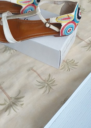 DERİMOD SANDALETeyaz Kadın Dolgu Topuklu Sandalet - Görsel 2