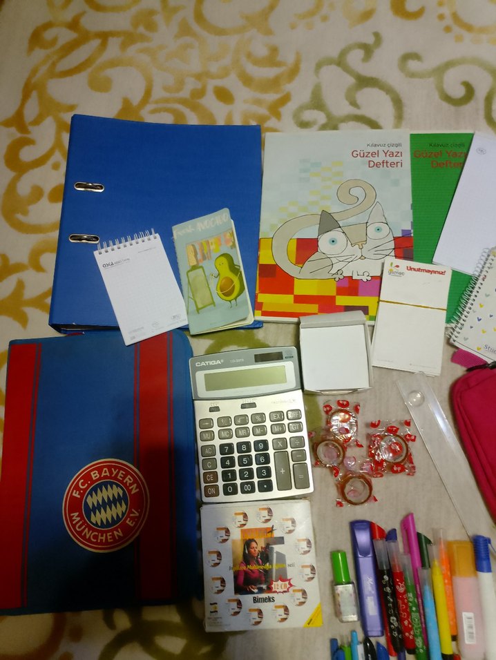 Çok Renkli Okul Malzemeleri Seti - Görsel 2