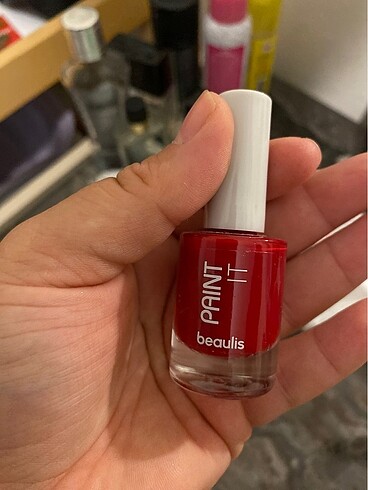 Beaulis Kırmızı oje