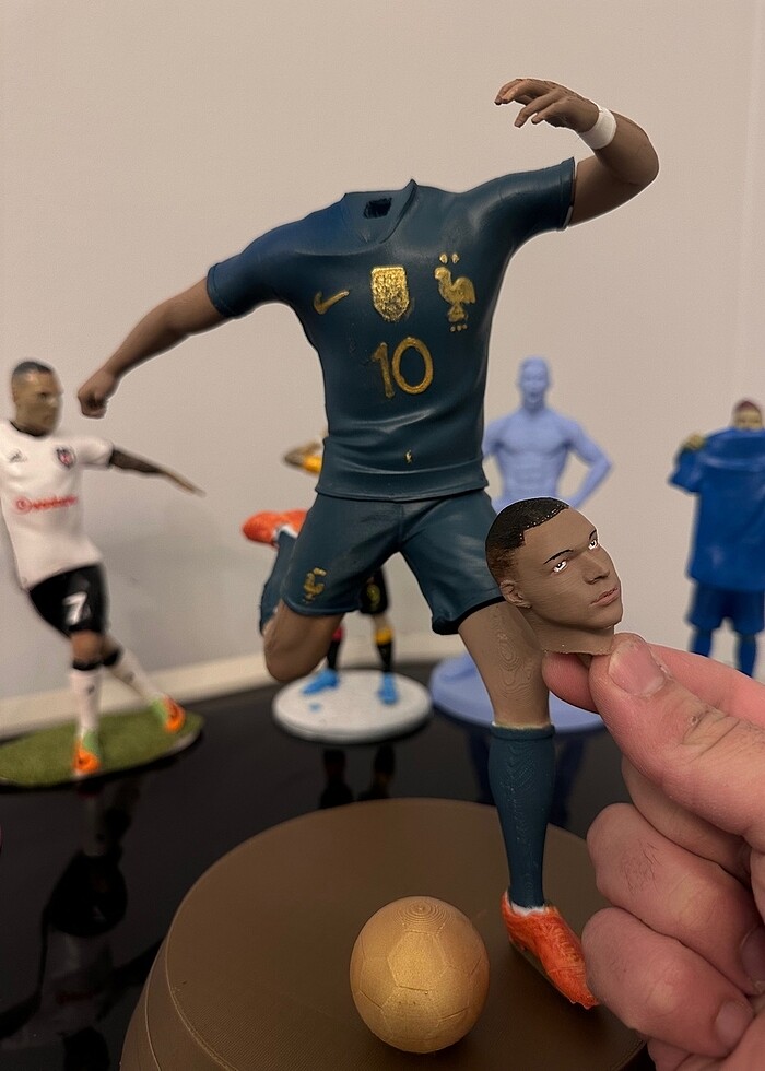 Mbappe figür 31 cm - Görsel 5