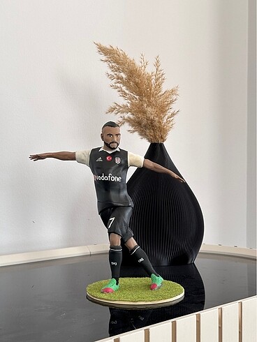 Ricardo Quaresma figür 25 cm boyunda - Görsel 3