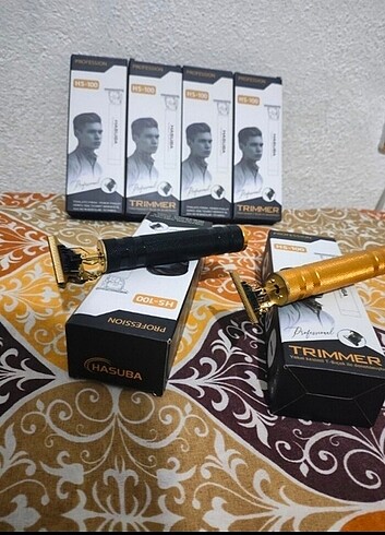 METAL GÖVDE ÇELİK BIÇAK ŞARJLI SAÇ SAKAL TIRAŞ MAKİNESİ  - Görsel 2