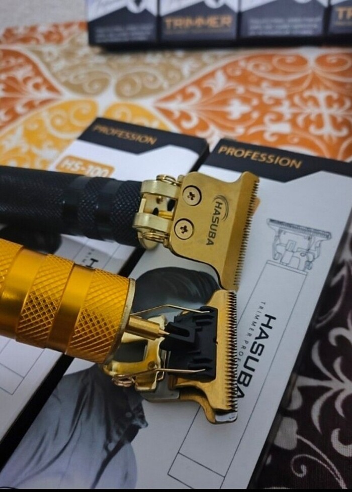 METAL GÖVDE ÇELİK BIÇAK ŞARJLI SAÇ SAKAL TIRAŞ MAKİNESİ  - Görsel 3