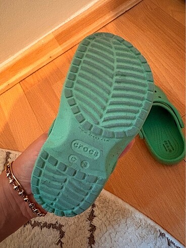 24 Beden Crocs terlik
