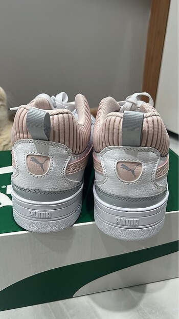 39 Beden beyaz Renk Puma sneakers