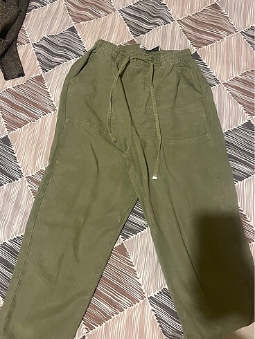 Zara Yeşil keten dokuma pantolon