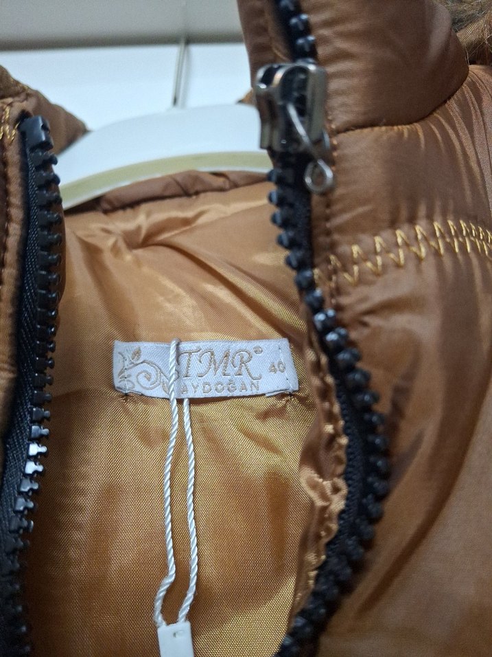 Kahverengi Uzun Suni Kürklü Kadın Yelek - Görsel 2