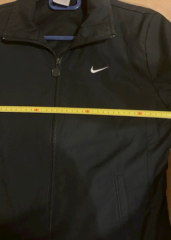 Nike Siyah Kadın Fermuarlı Ceket - Görsel 2