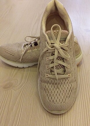 Skechers spor ayakkabi