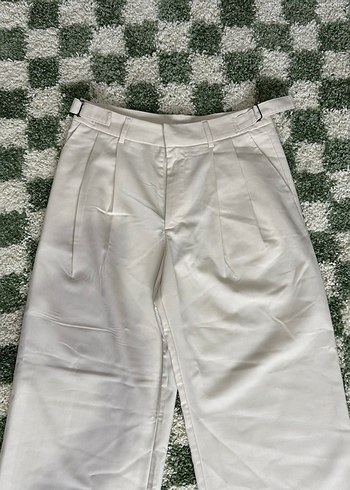 Beyaz Kadın kumaş - Görsel 2