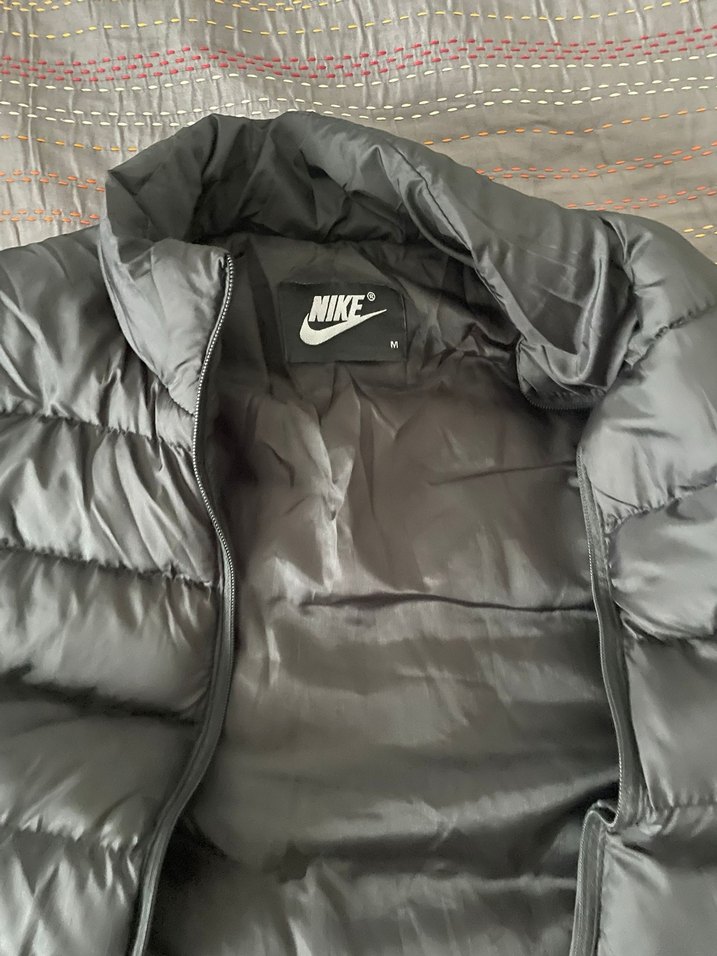 Nike Siyah Erkek Şişme Yelek - Görsel 2