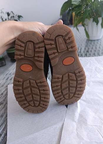 Kahverengi Süet Tokalı Erkek Çocuk Botu - Görsel 5