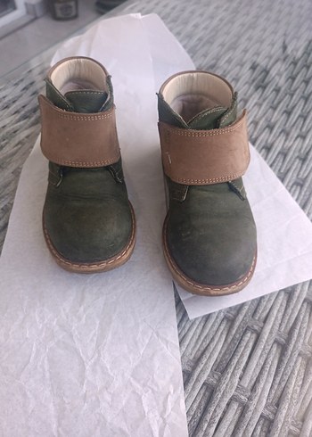 Kahverengi Süet Tokalı Erkek Çocuk Botu - Görsel 2