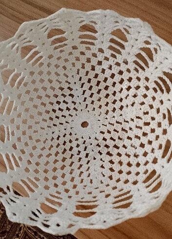 Beden ten rengi Renk Danteli ikili takım, elişi çap büyük 16cm, küçük 13cm